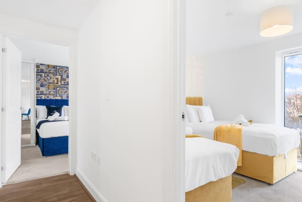 The Versace Suite With 4 Beds And Secure Free Parking Birmingham Exterior foto